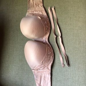 Victoria’s Secret 36D Strapless